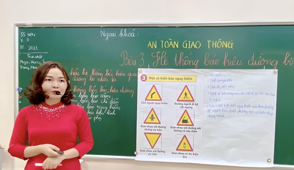 Mỗi ngày một tin tốt, mỗi tuần một câu chuyện đẹp: Cô giáo tâm huyết với cuộc thi tìm hiểu pháp luật về định danh điện tử