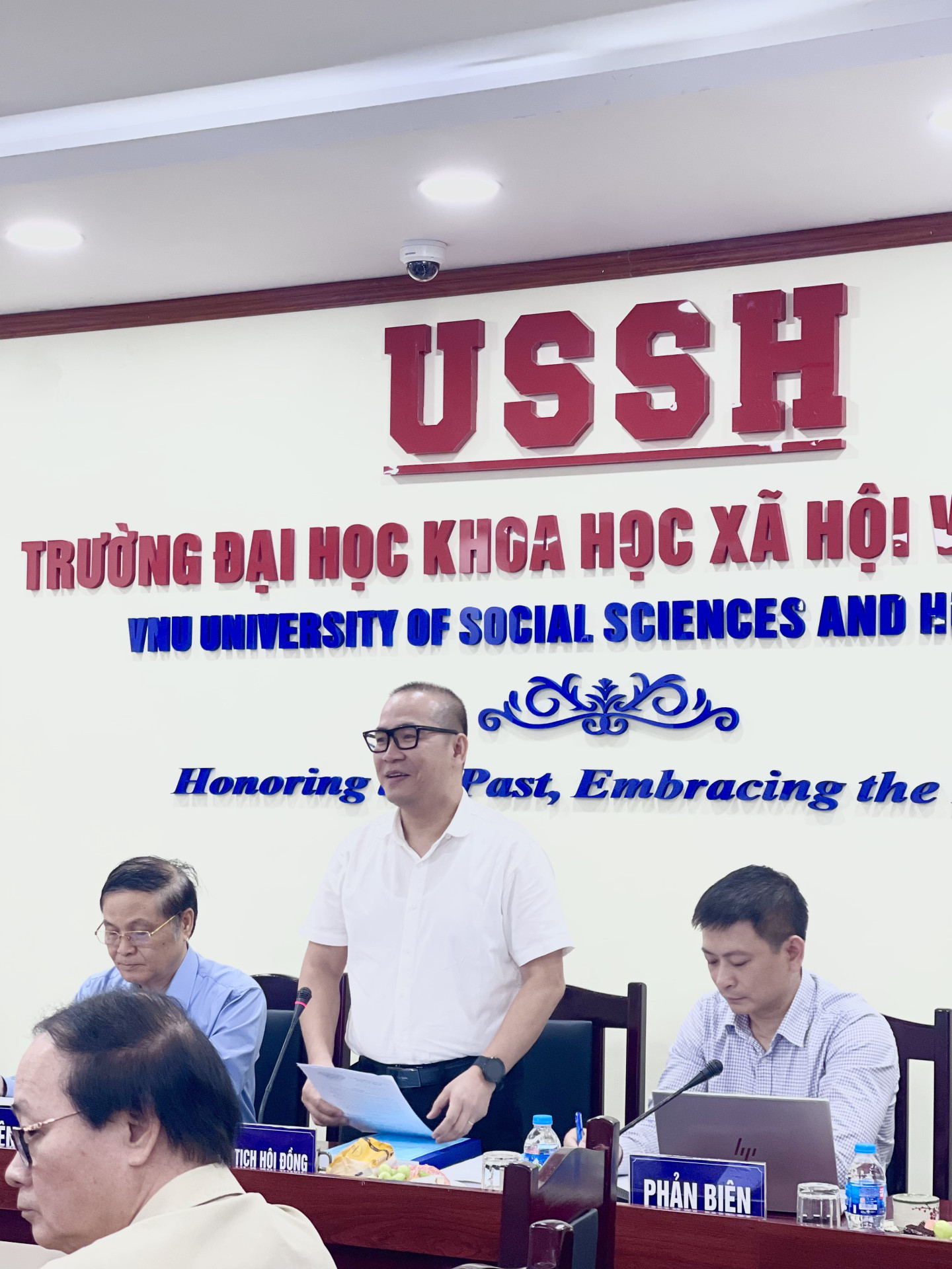 PGS TS Phạm Hồng Long phát biểu khai mạc chương trình