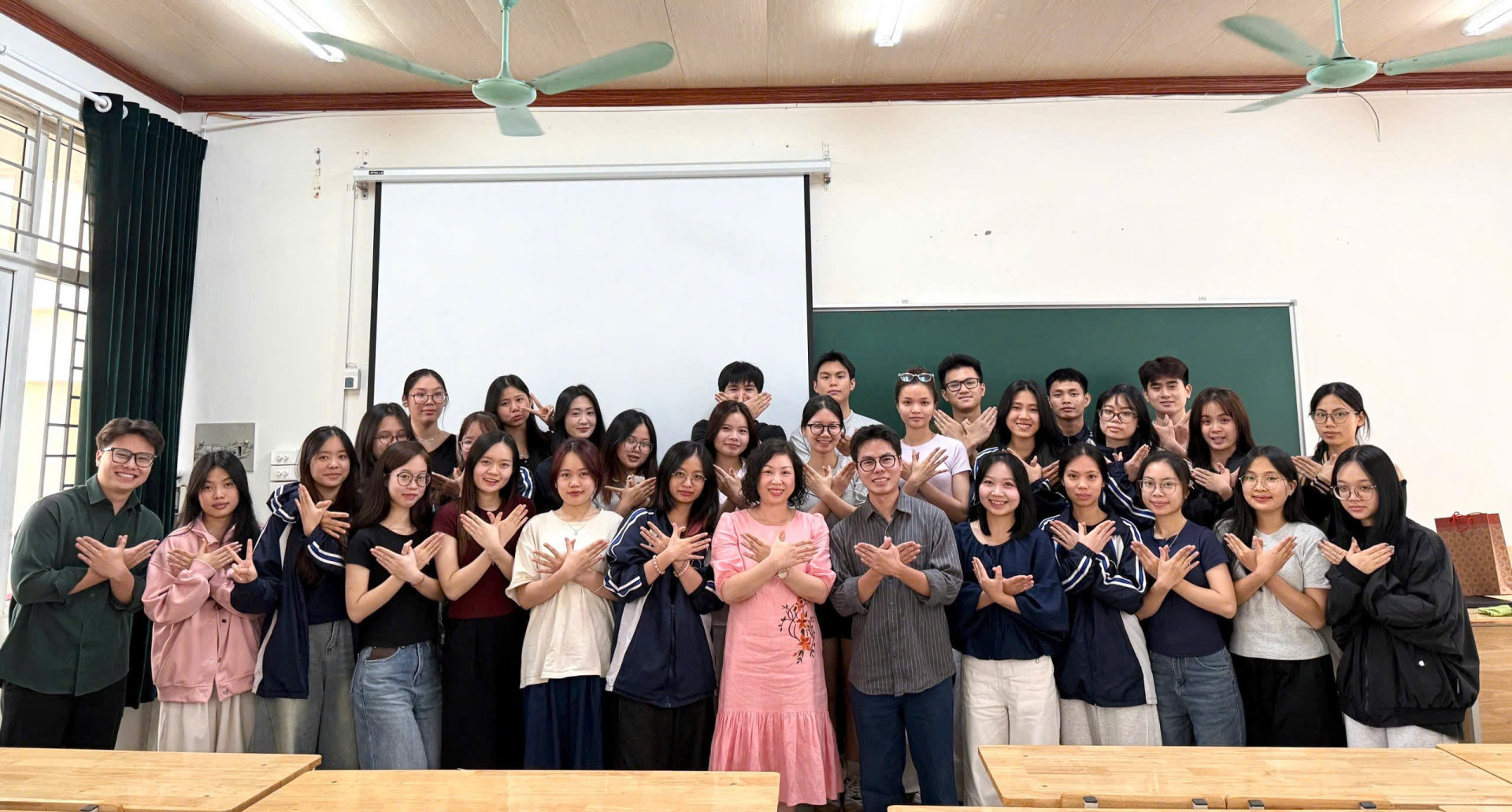 HÀNH TRANG FTS 2026] TALKSHOW “CÔNG VIÊN GIẢI TRÍ, CÔNG VIÊN CHUYÊN ĐỀ TRÊN THẾ GIỚI VÀ TẠI VIỆT NAM”