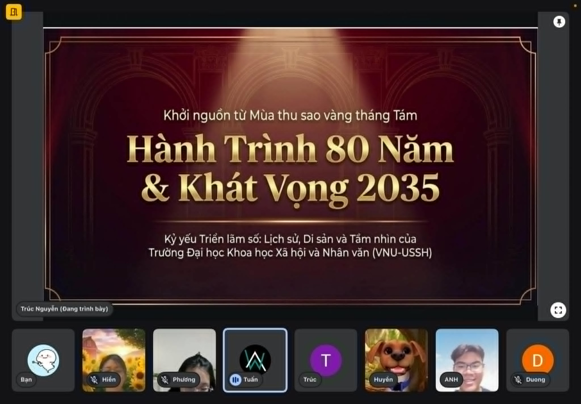 LIÊN CHI ĐOÀN KHOA DU LỊCH HỌC TỔ CHỨC TRIỂN LÃM SỐ “HÀNH TRÌNH 80 NĂM TRUYỀN THỐNG VÀ KHÁT VỌNG PHÁT TRIỂN”