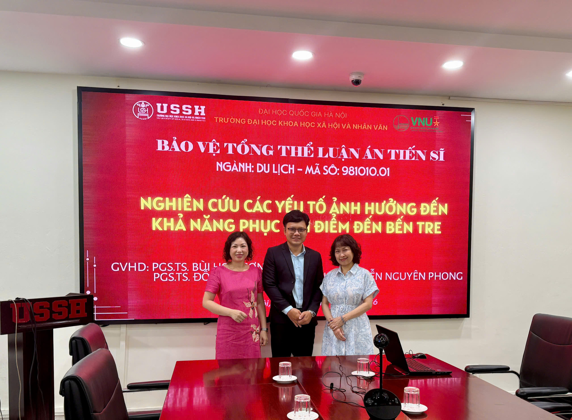 BẢO VỆ ĐÁNH GIÁ TỔNG THỂ LUẬN ÁN TIẾN SĨ CỦA NGHIÊN CỨU SINH NGUYỄN NGUYÊN PHONG