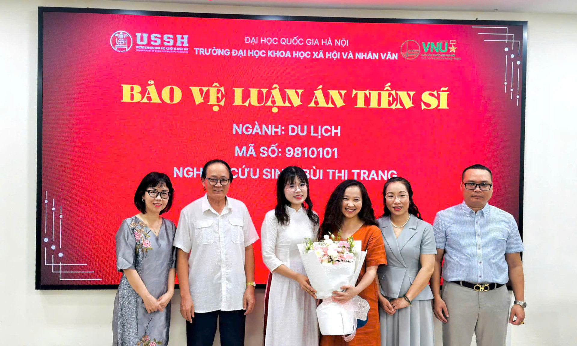 CHÚC MỪNG NCS BÙI THỊ TRANG BẢO VỆ THÀNH CÔNG LUẬN ÁN TIẾN SĨ